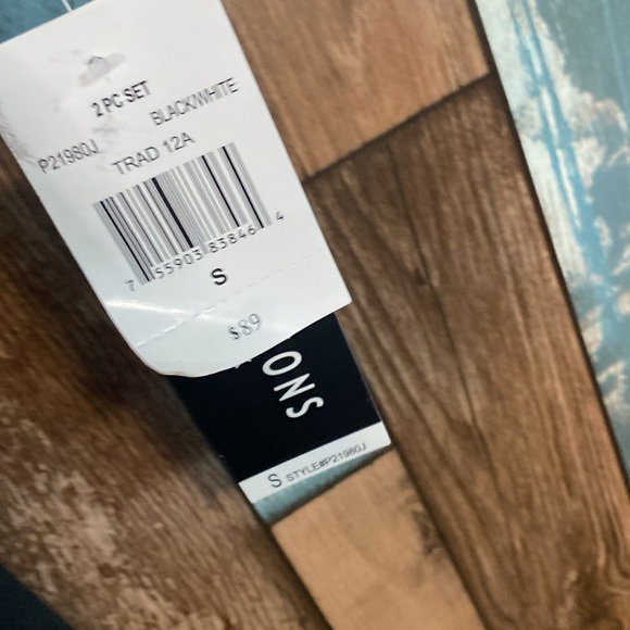 Perceptions small two piece dress jacket set - Picture 13 of 16